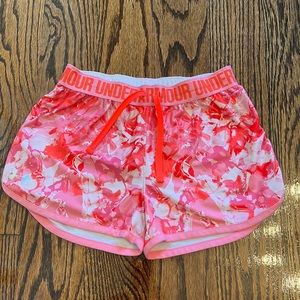 Under Armour Youth Large running shorts